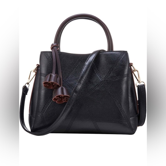 Black Hand Bag For Ladies - Picture 2 of 5